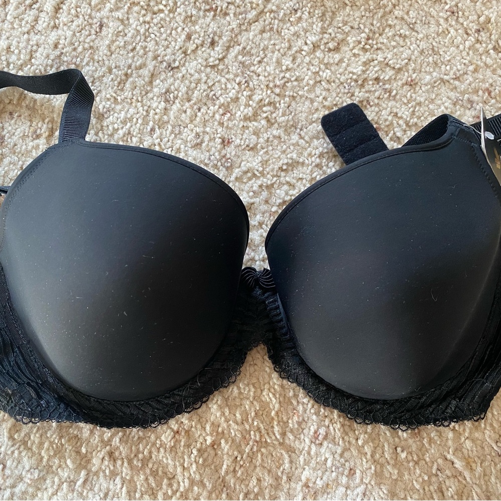 Wacoal NWOT La Femme Contour Underwire Bra 38DD